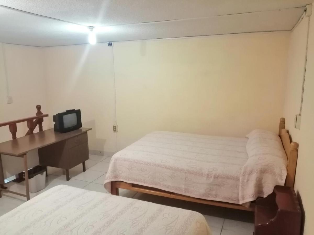 Hotel Jardin Mineral de Angangueo Bagian luar foto