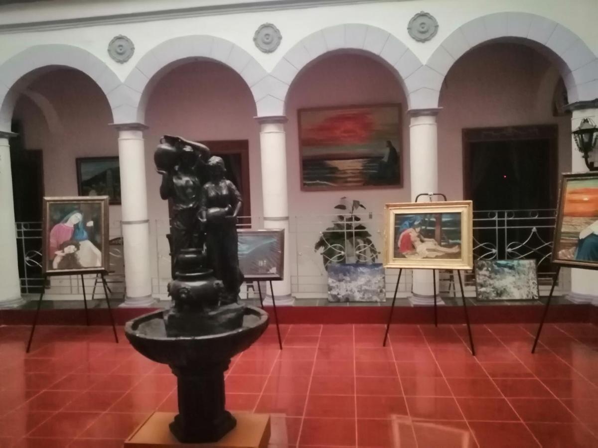 Hotel Jardin Mineral de Angangueo Bagian luar foto