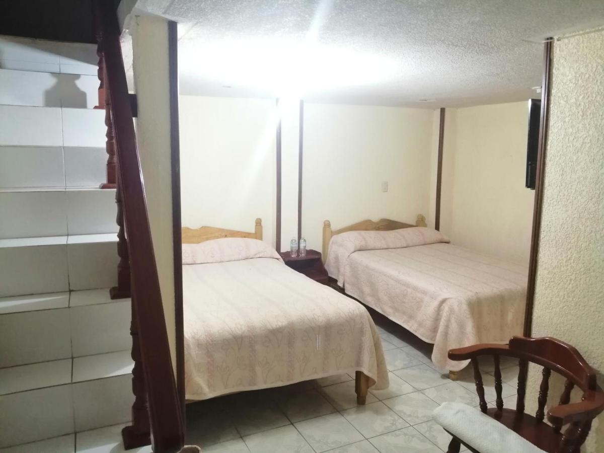 Hotel Jardin Mineral de Angangueo Bagian luar foto